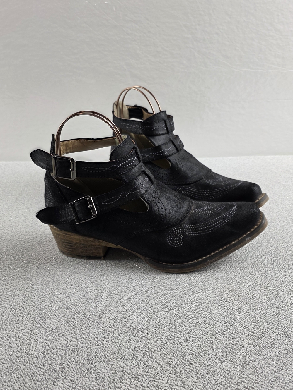 Roper Black Western Cutout Ankle Boots with Buckle Strap Women's 8